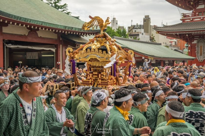 Sanja Matsuri | See Yakuza members showing off their tattoo